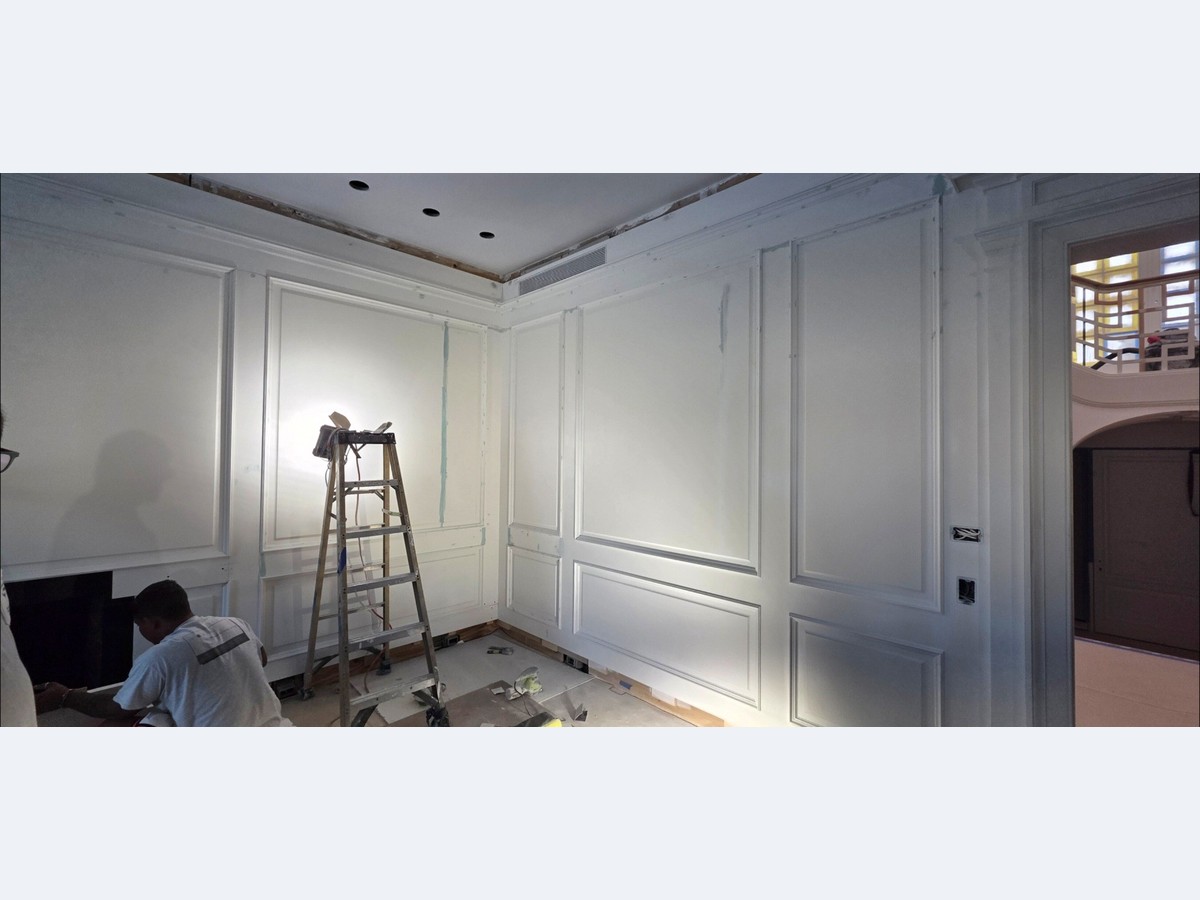 Interior before and after before photo