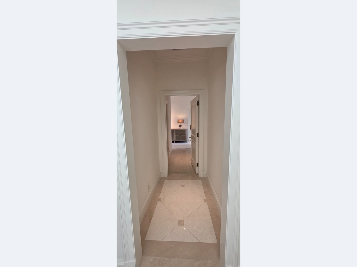 Interior before and after after photo