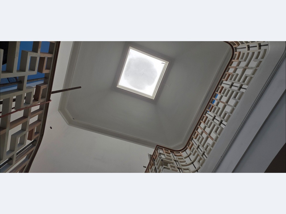 Interior before and after before photo