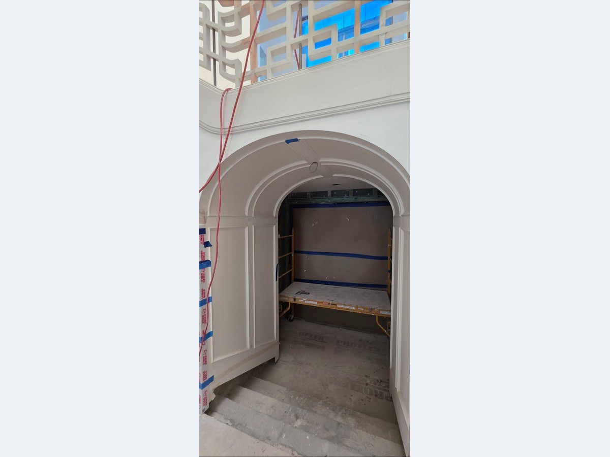 Interior before and after before photo