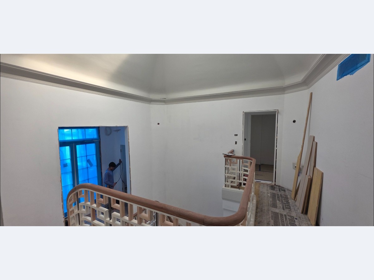Interior before and after before photo
