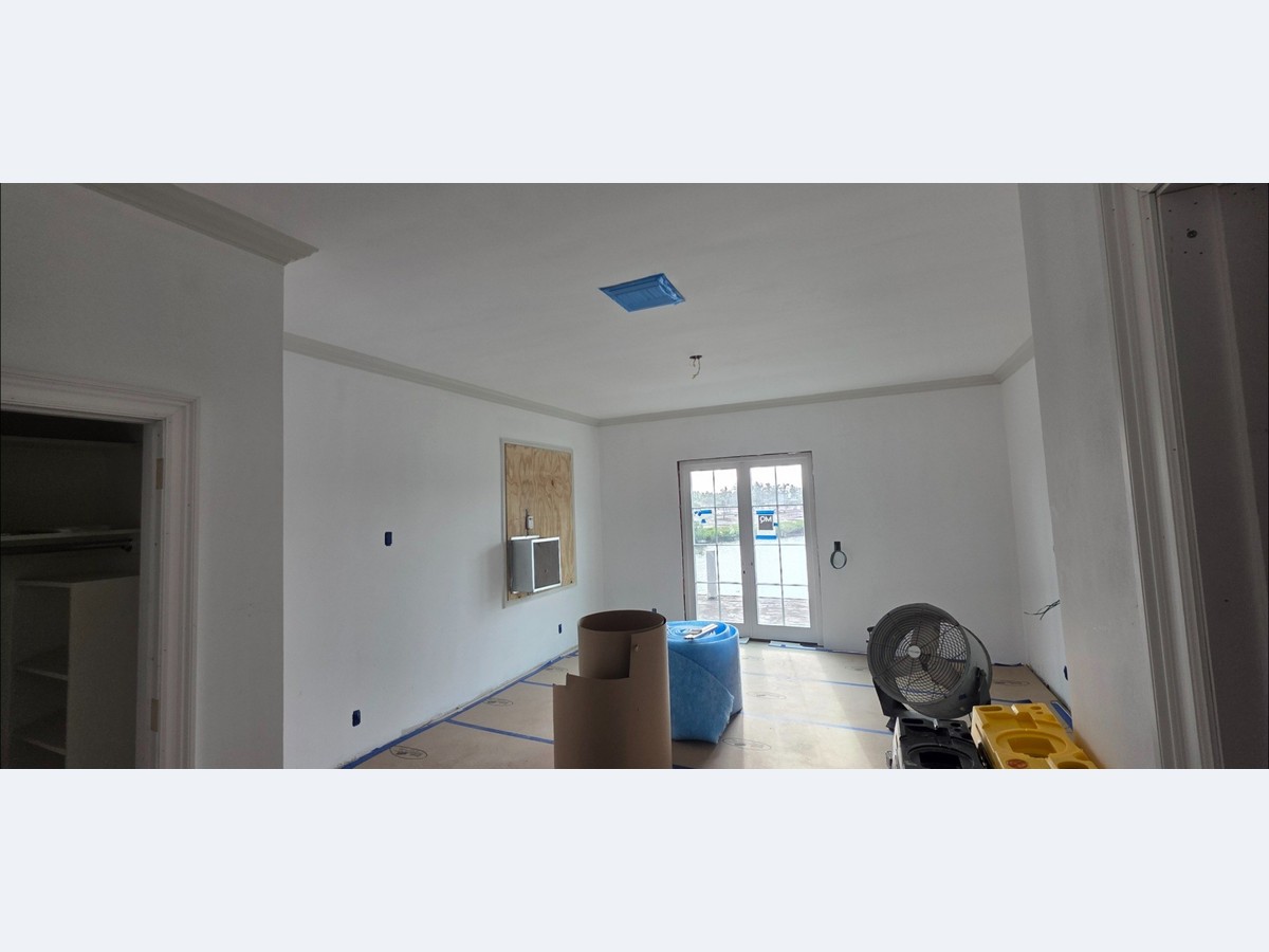 Interior before and after before photo